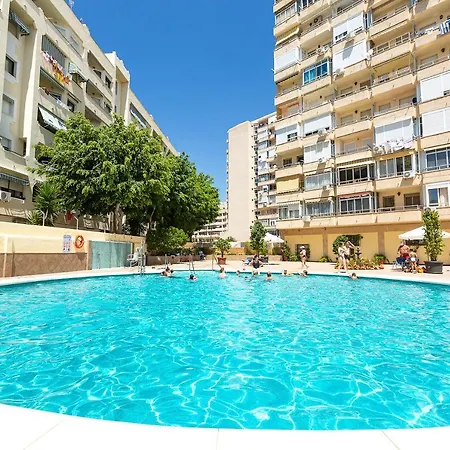 Lägenhet Ver620 - Renovated 6Th-Floor Studio With Sea-View Terrace And Pool - Ac Torremolinos