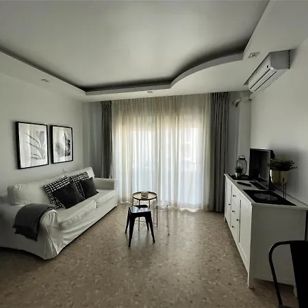Ver620: Seaside Terrace Retreat With Proximity * Torremolinos
