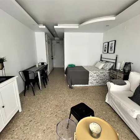 Ver620 - Renovated 6Th-Floor Studio With Sea-View Terrace And Pool - Ac Lägenhet Torremolinos