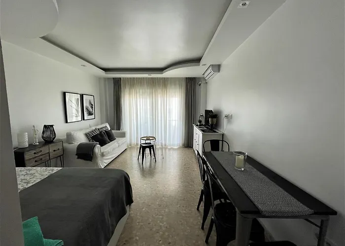 Ver620 - Terraza Con Vistas Al Mar, Reformado, Wifi, Fire Stick Amazon, Centro A 5 Min, Playa A 15 Min, * Torremolinos